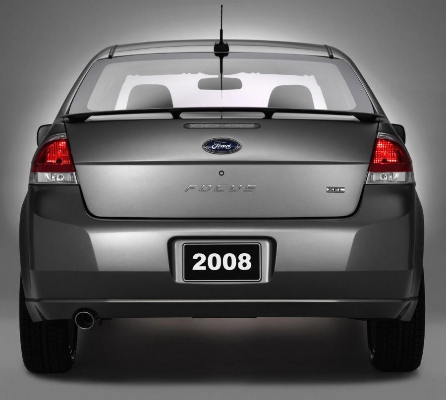  Ford Focus Sedan 2008 года  (US) (фото 2 из 5)